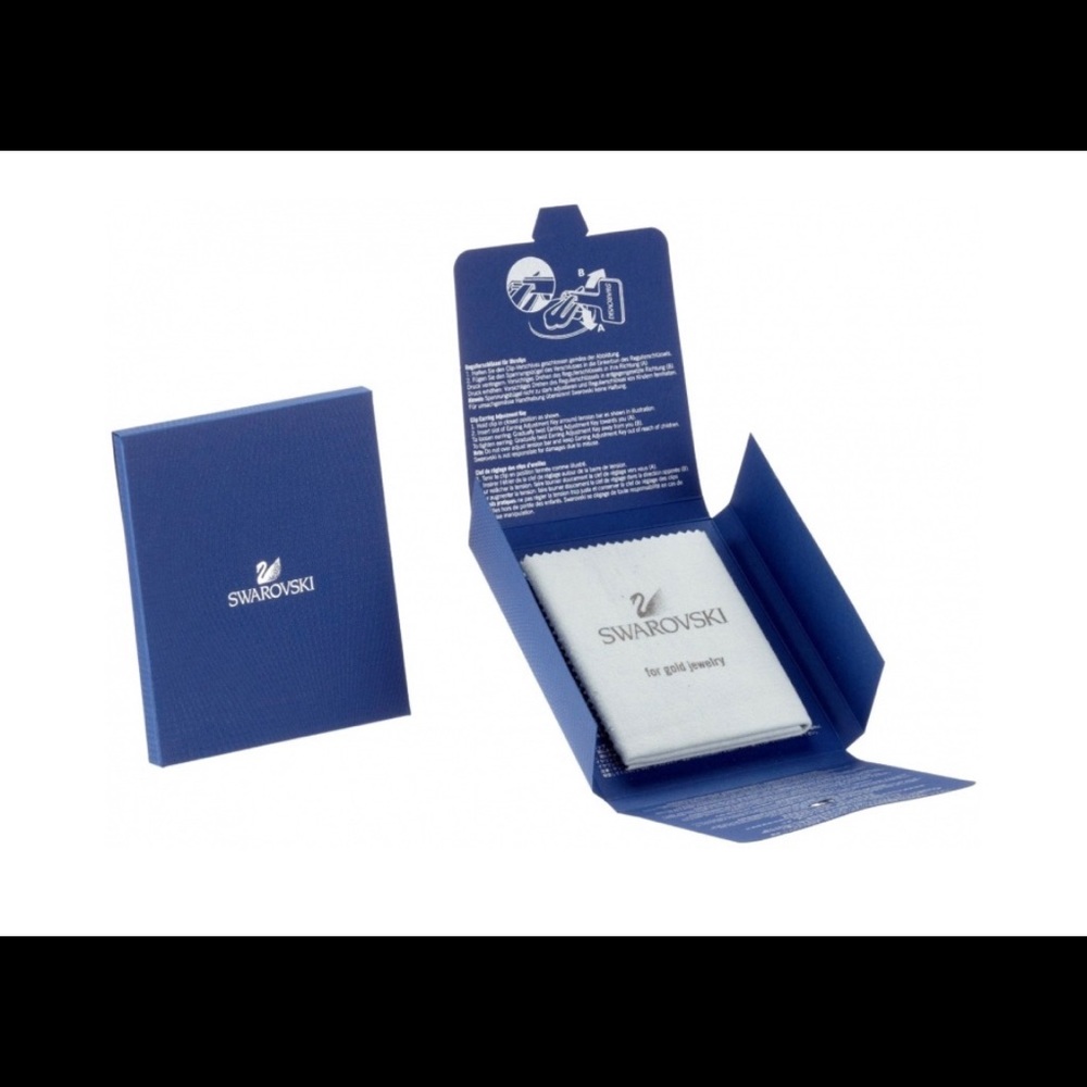 Swarovski consumer cleaning kit